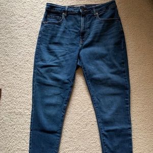 Everlane Curvy High-Rise Skinny Jeans